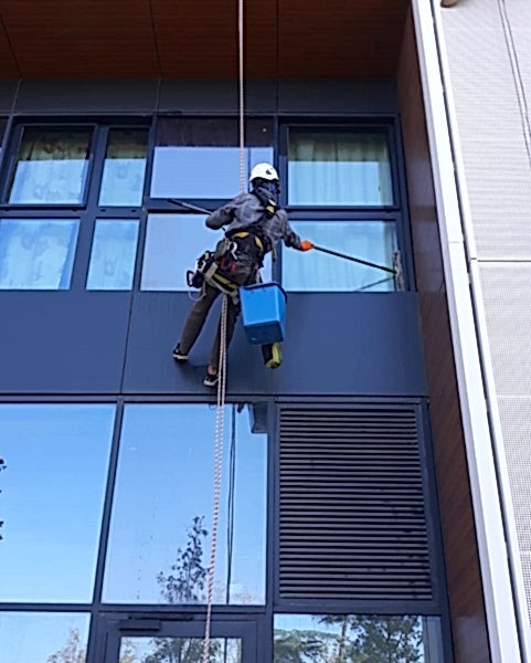 iple erişim, endüstriyel dağcılık, dış cephe temizlik, cam cephe işleri, yüksek işler