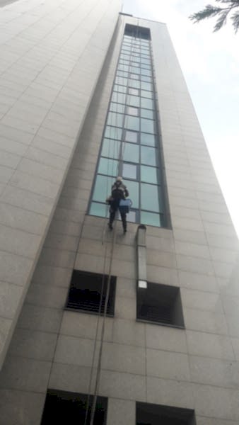 dış cephe cam temizliği, dış cephe temizliği, cam yüzey temizliği, camcı dağcı, bina dış cephe temizliği, Dış Cephe Cam Temizliği, Bina Dış Cephe Temizliği, Dış Cephe Temizliği Fiyatları, Dış mekan cam temizliği, Dış Cephe Cam temizliği İstanbul, Dış Cephe Cam temizleme